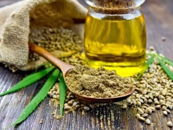 EKO KONOPLJINA POGAČA