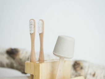 TRDNA ZOBNA PASTA POPROVA META