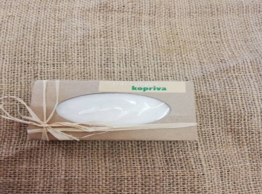 TRDI ZELIŠČNI ŠAMPON